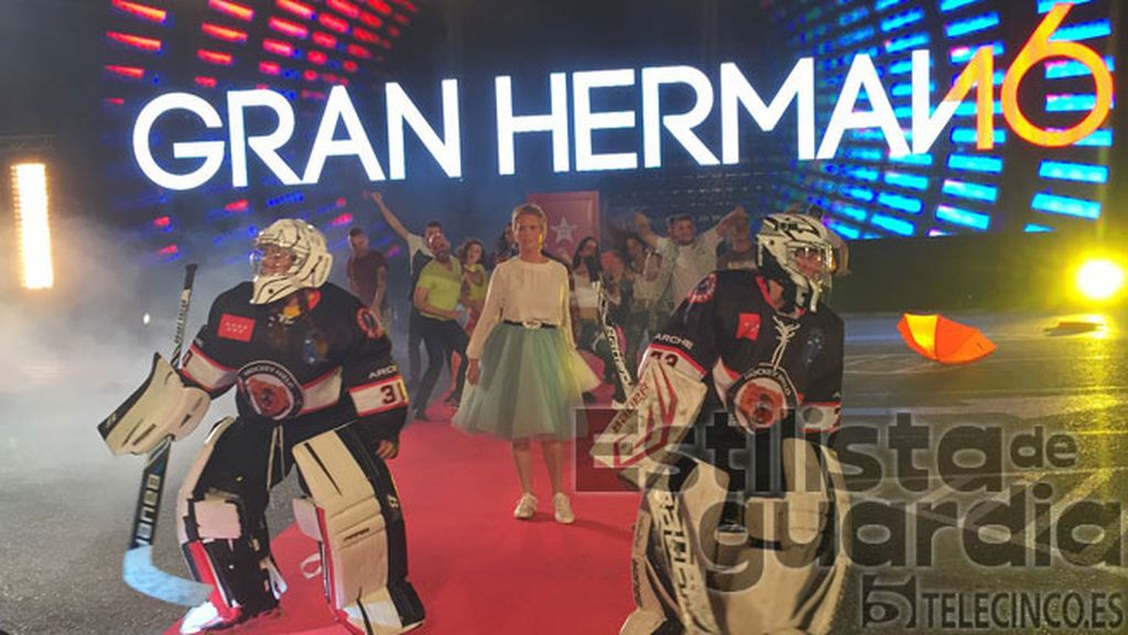 Una llamada desde camerino de Mercedes Milá que inicia el concurso