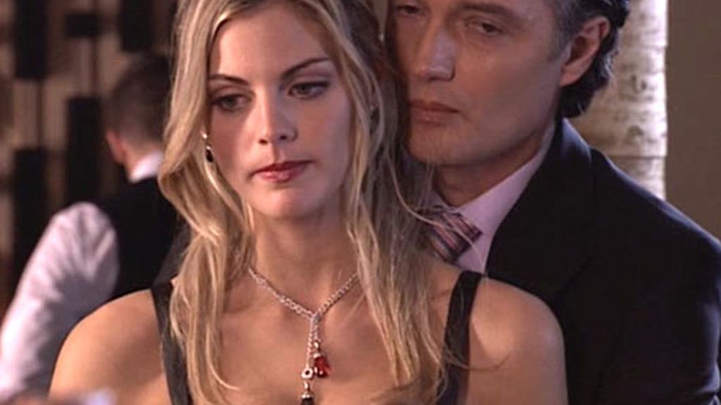 Compuesta y con tetas