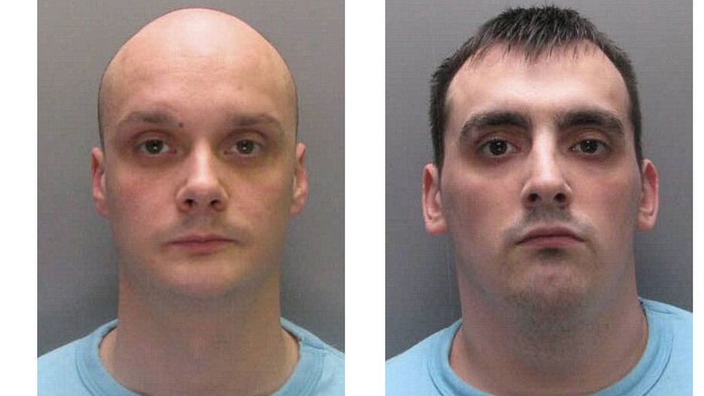 Michael Parr, (izq), y Nathan Mann (dcha) pasarán lo que les queda de vida en prisión por destripar a un pedófilo que les parecía "arrogante".