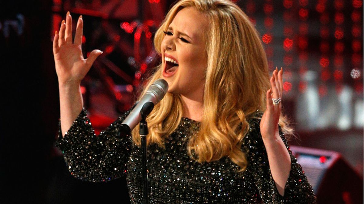 Adele cumple 25 años