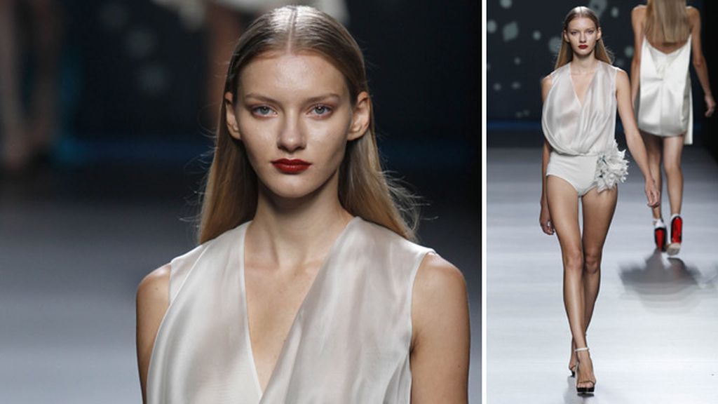 Vuelve la minifalda con volumen