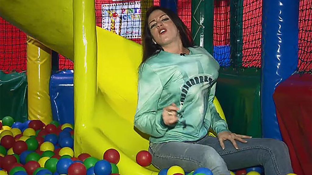 Samira, a Rafa: "No me mires con esos ojos porque me hipnotizas"
