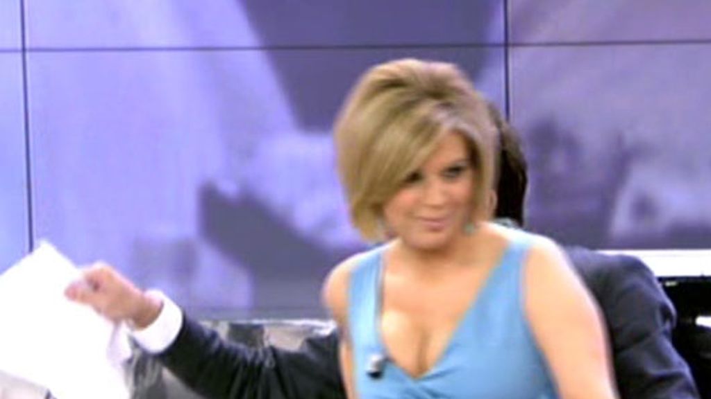 Terelu se sienta encima de Gerardo para que se calle de una vez