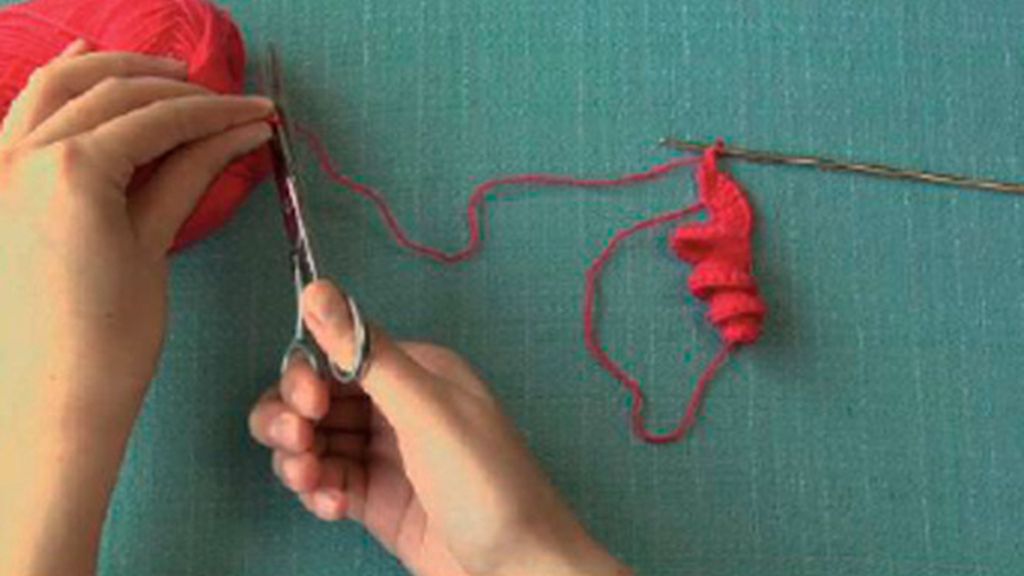 Tricotosas 33: Broche de ganchillo