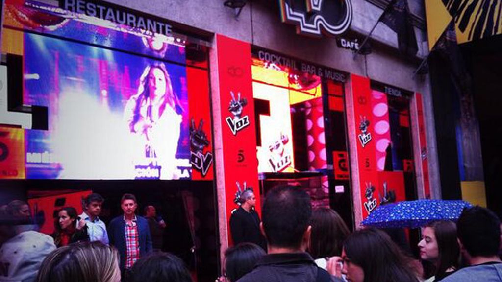 David Bisbal, Antonio Orozco, Malú y Rosario arrasan en la presentación de 'La Voz'