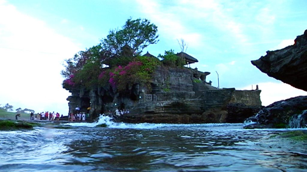 Las mejores fotos de una boda balinesa con 'Callejeros Viajeros'