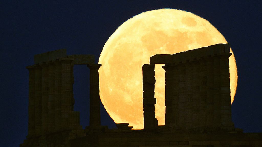 'Superluna' en Grecia