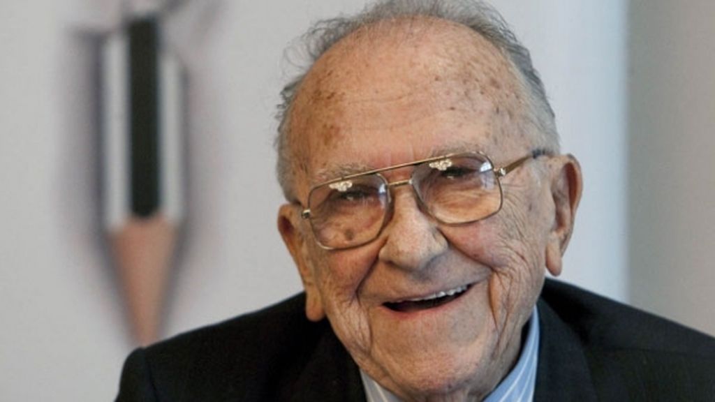 Muere Santiago Carrillo a los 97 años