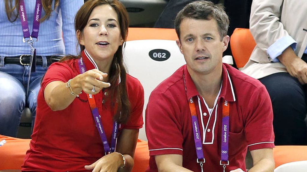 Federico y Mary de Dinamarca vieron juntos la natación