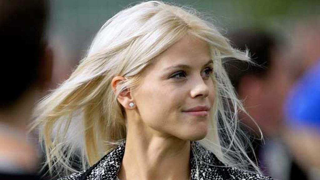 Elin Nordegren le pide el divorcio a Woods