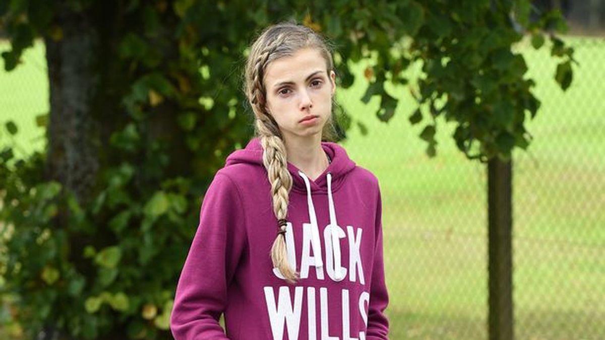 Una joven con anorexia huye para evitar que la ingresen en un hospital psiquiátrico