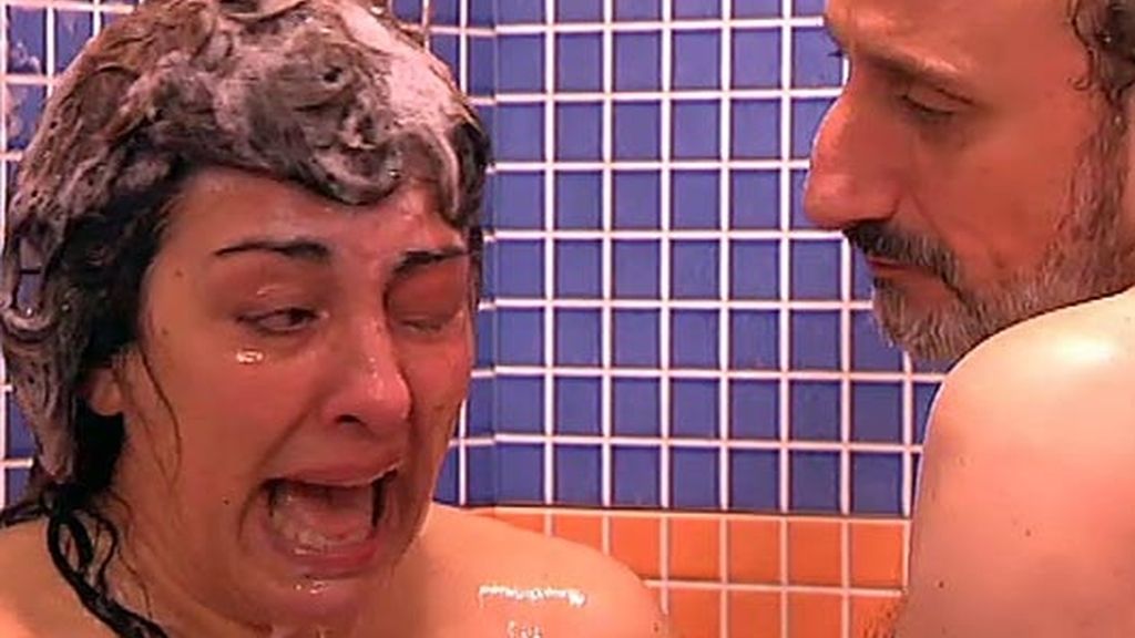 ¡Araceli y Enrique juntos en la ducha!