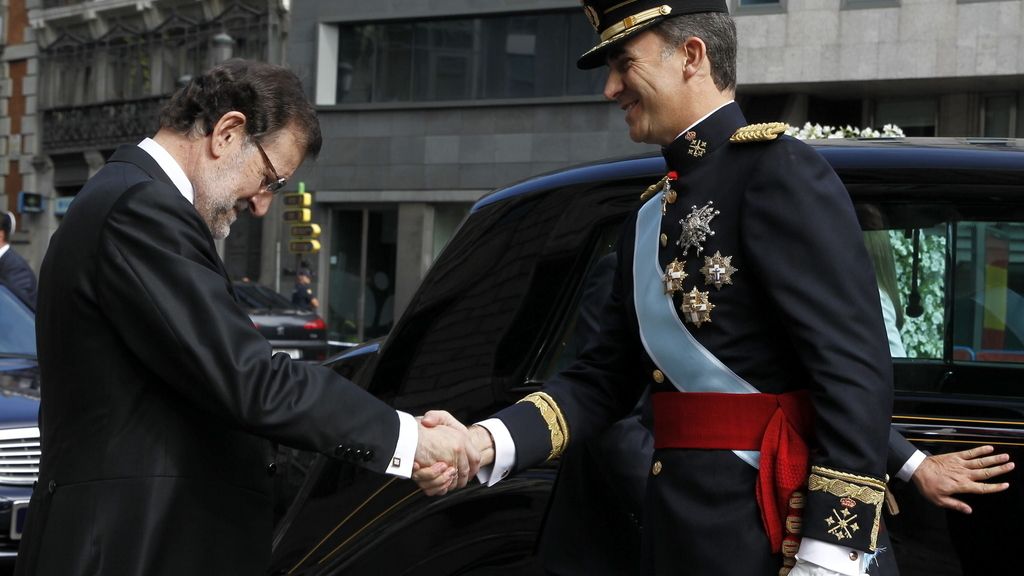 Felipe VI llega al Congreso de los Diputados