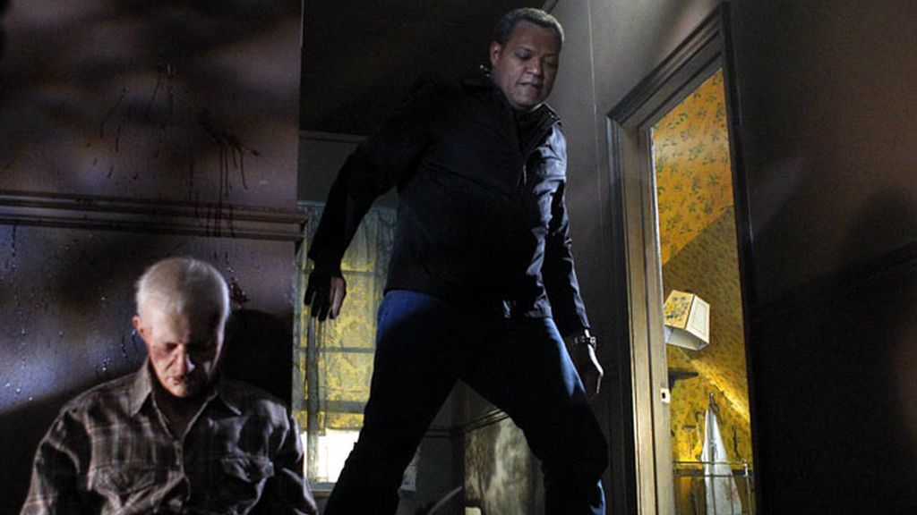 Las fotos de 'Violonchelo y adiós' (T11xC21) y 'En una oscura, oscura casa' (T11xC22)