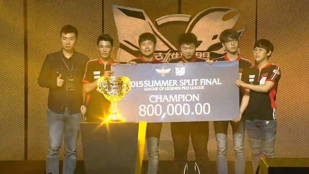 El gigante chino también tiene a su campeón de League of Legends  (LPL)
