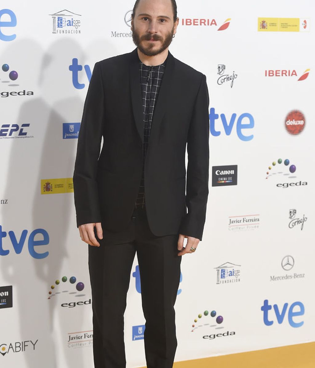 El actor Rubén Ochandiano lució barba