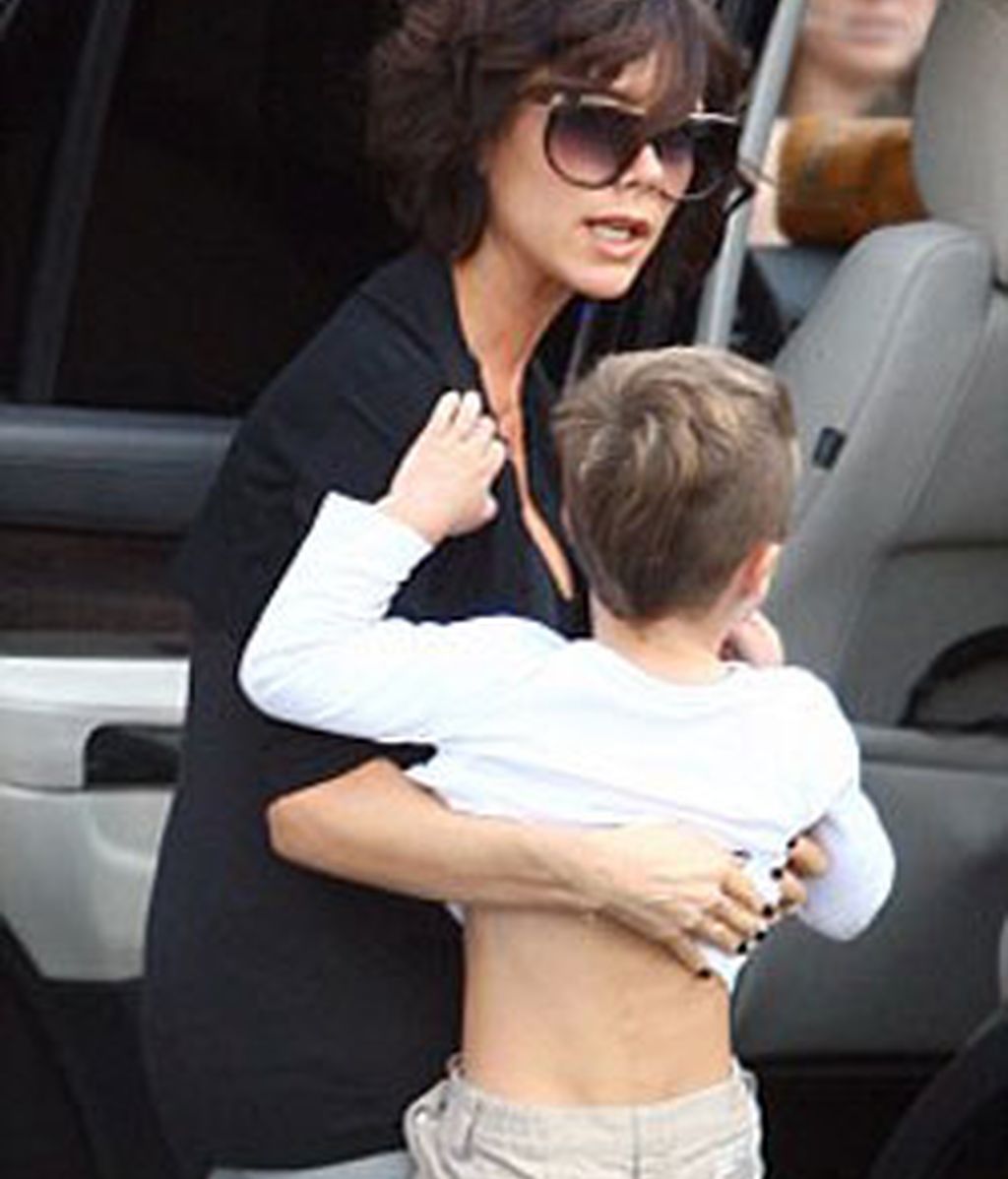 Victoria Beckham, en apuros con su hijo Cruz