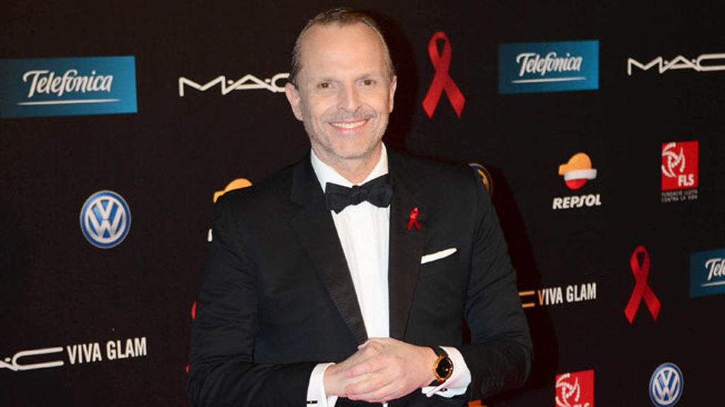 ¡Miguel Bosé tiene dos pares de mellizos!