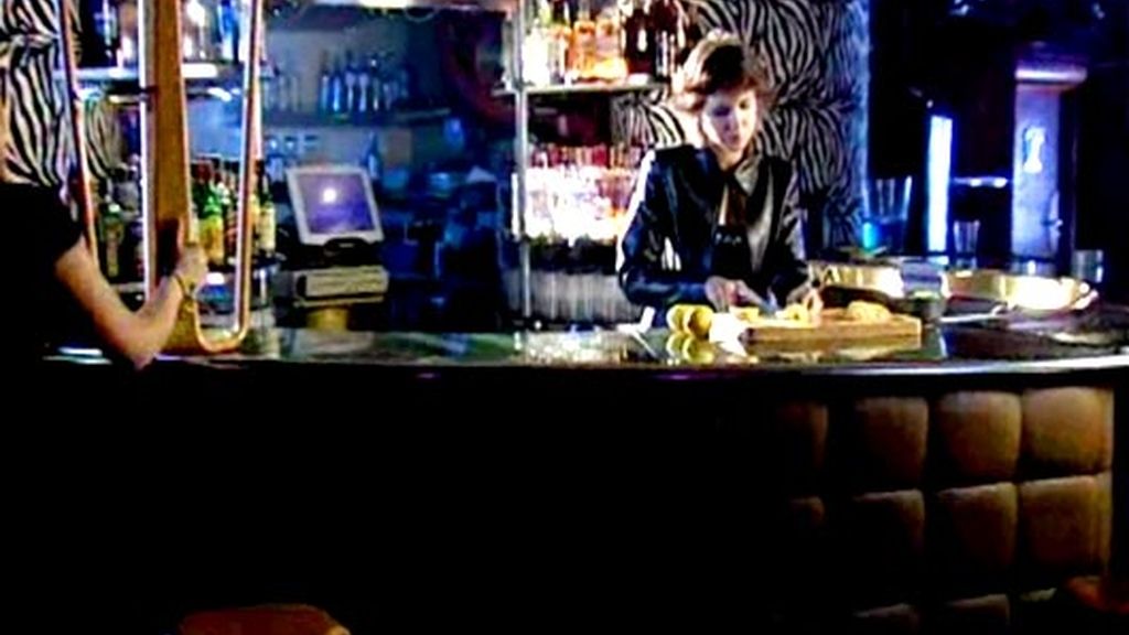 Cap. 8, T.2. 'Un país muy lejano'