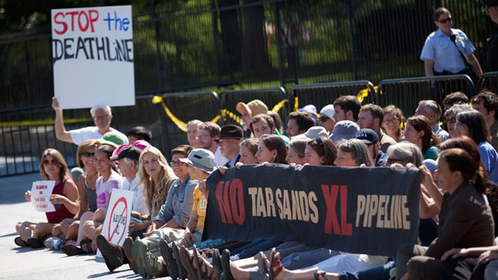 La detención de Daryl Hannah, paso a paso