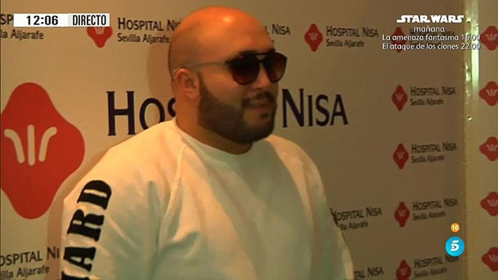 Irene y la niña no han hecho su aparición en el photocall