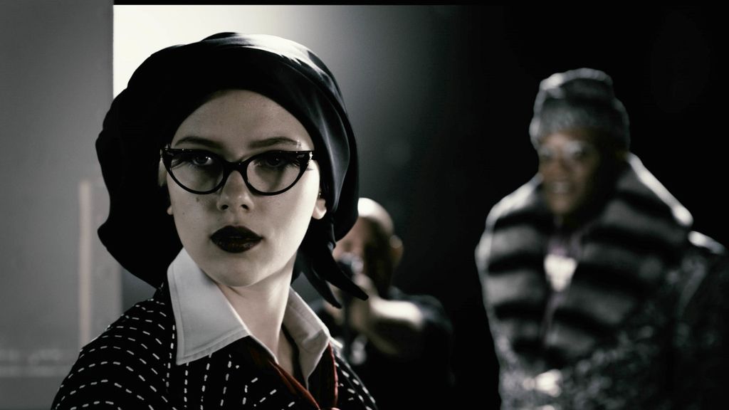 La actriz cumple 30 años, y aquí te dejamos sus 30 mejores looks