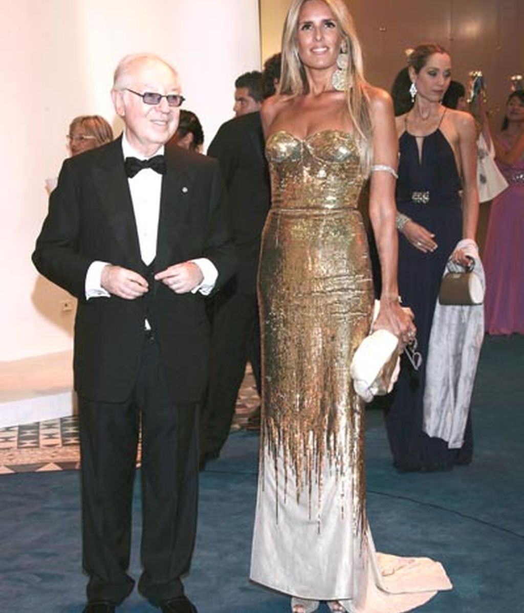 Realeza y famosos, juntos en el Baile de la Cruz Roja