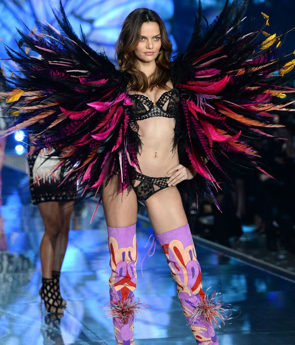 20 aniversario de la marca de lencería celebrado entre polémicas y cancelaciones