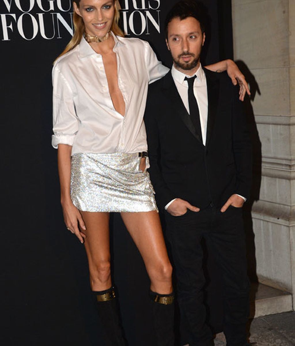 ¿Qué hacen Conchita, Carlota Casiraghi y Kardashian de fiesta por París?