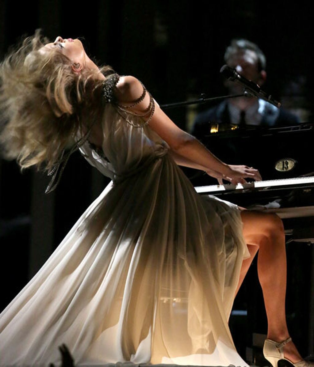 Taylor Swift durante su actuación en la gala