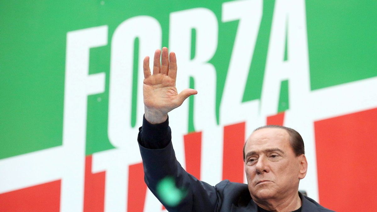 Berlusconi reitera su inocencia en un multitudinaria marcha en su apoyo