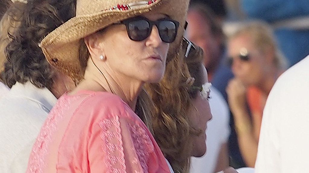 Susana acudió a la presentación de la colección de joyas de Elena Tablada