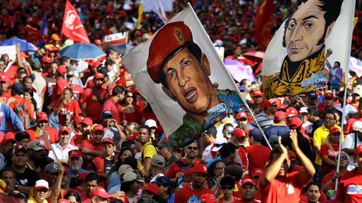 Miles de muestras de aopyo a Chávez en Caracas