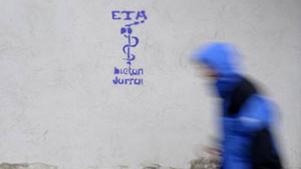 Pintada a favor de ETA en el País Vasco. REUTERS