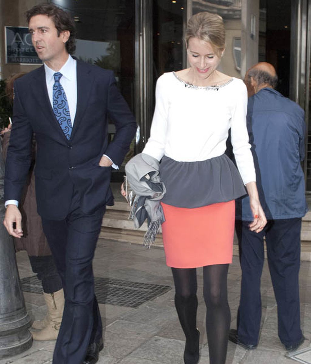 Isabel Sartorius y los Príncipes de Asturias, juntos en la boda de Álvaro Fuster