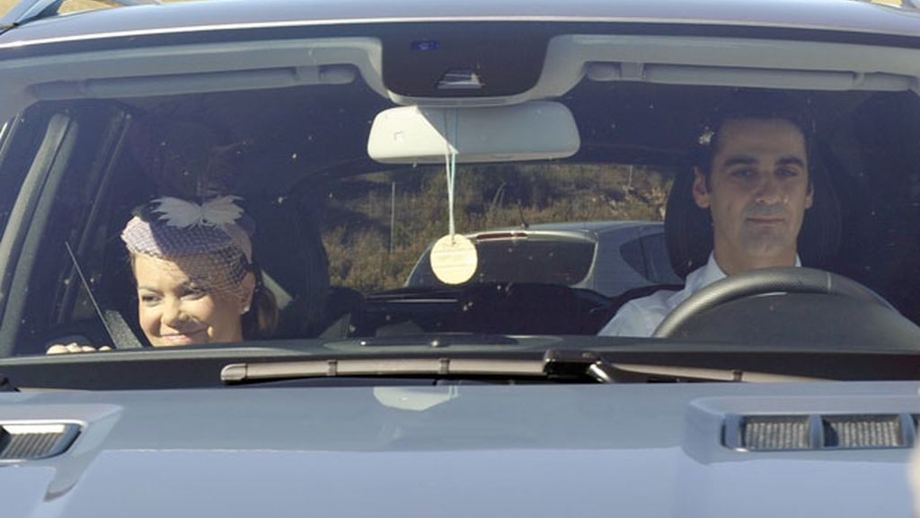 Primeras imágenes de la familia Janeiro-Campanario en la boda de Víctor y Beatriz Trapote