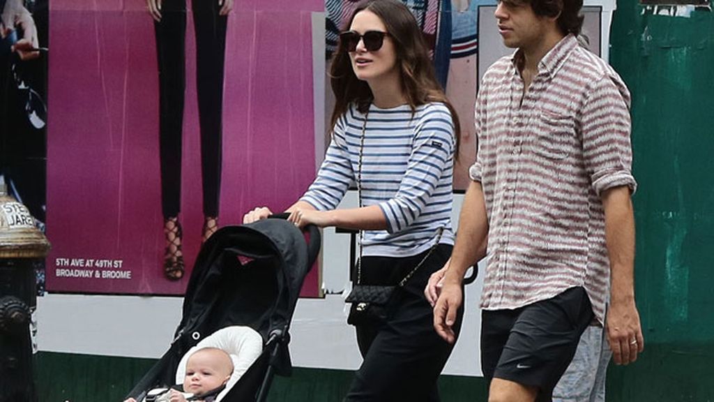 La fiesta de cumpleaños de los 30... "embarazadísima"