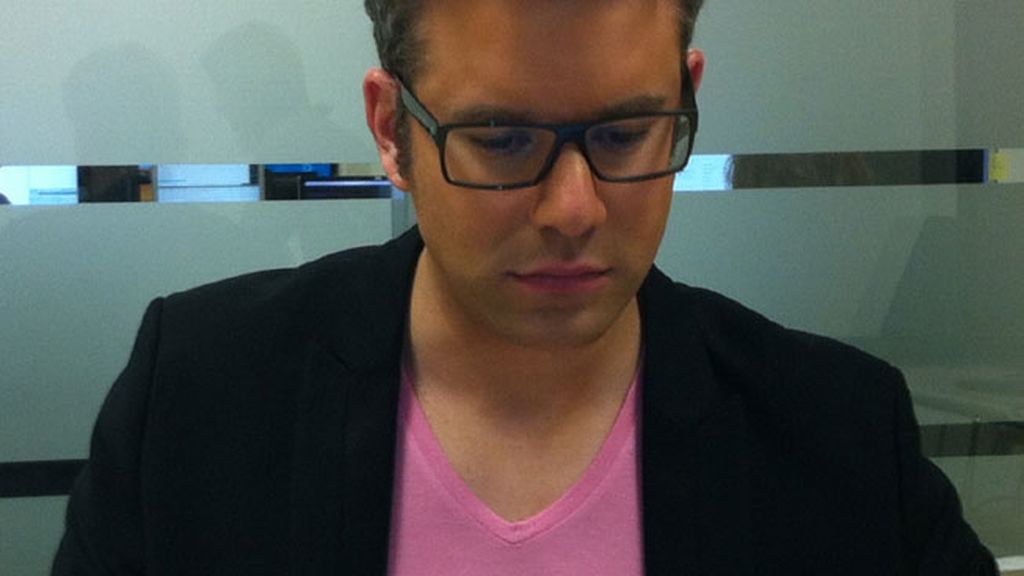 Luis Ángel visita cuatro.com