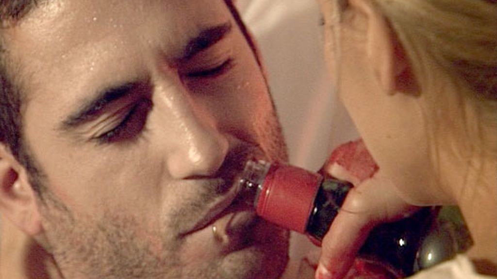 Duque, herido de bala