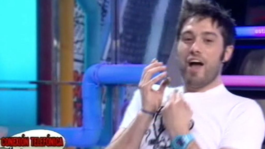 Dani habla con David Bustamante