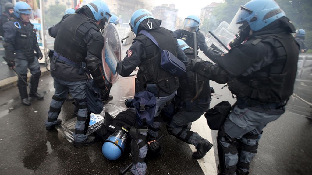 Batalla campal en Milán contra la Expo 2015