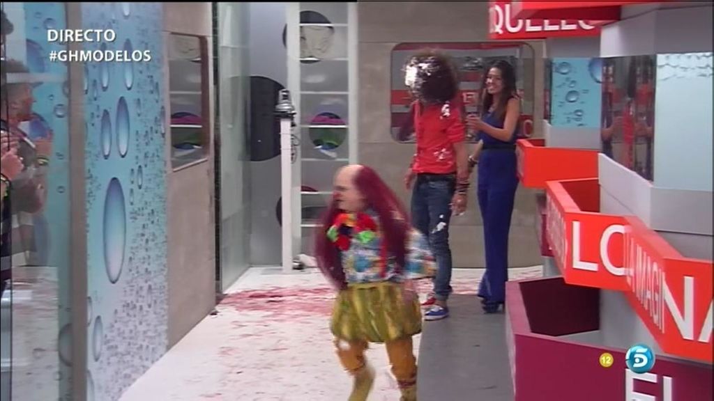 Los concursantes reciben 'terroríficas' visitas