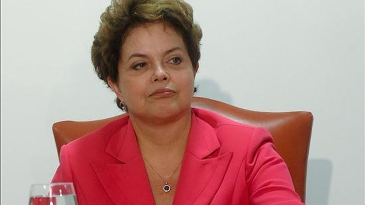 Según fuentes del Gobierno citadas por la Agencia Brasil, "la decisión fue tomada porque había dificultades" para incluir el Foro Económico Mundial "en la agenda de compromisos de la presidenta". EFE/Archivo