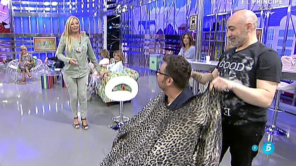 Juanba Cucarella cambia el look del presentador