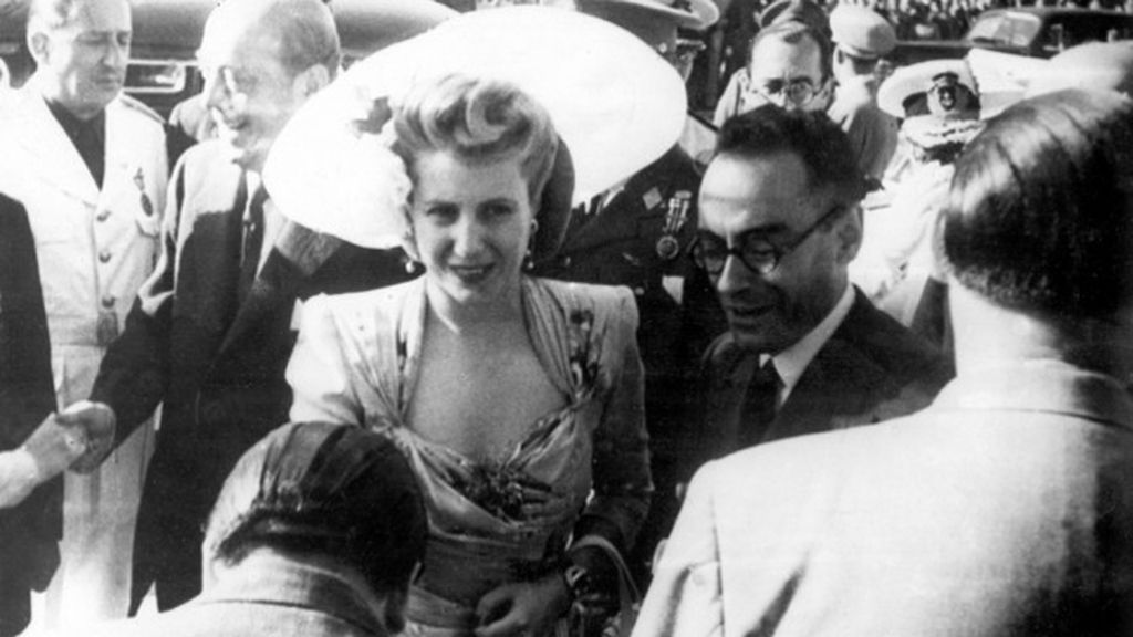 Una investigación revela que un mando de las SS nazis fue guardaespaldas de Eva Perón
