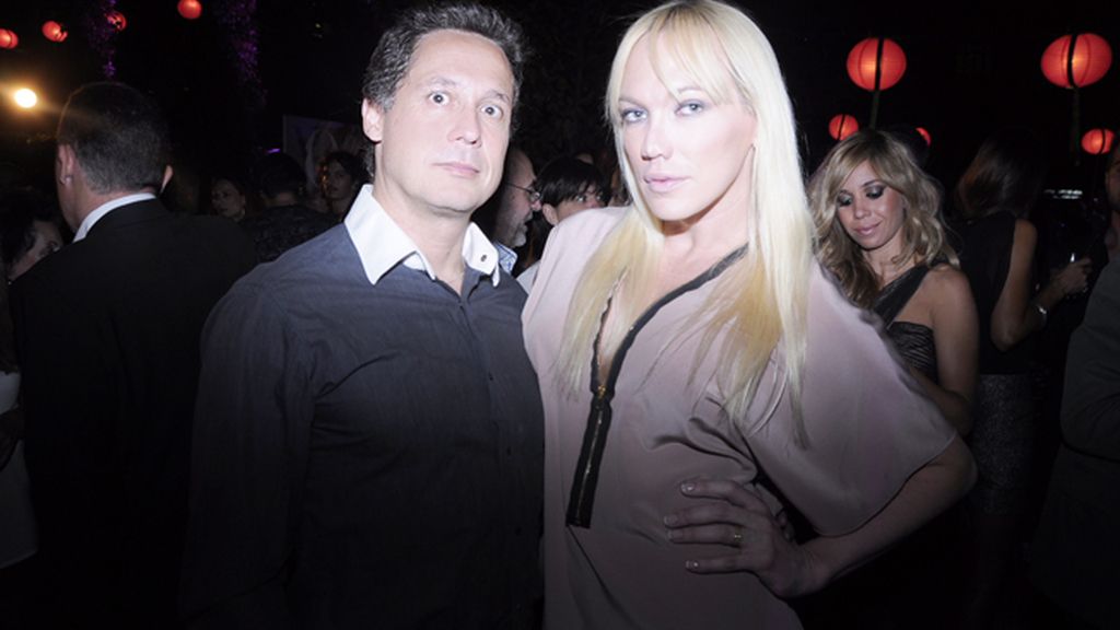 La pareja de galeristas Israel Cotes y Topacio Fresh