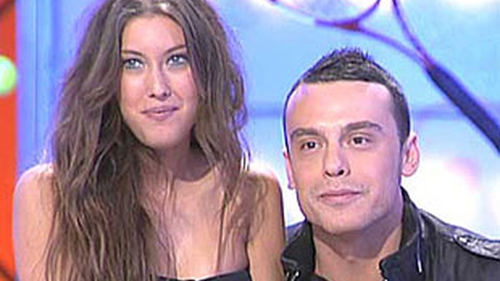 Fanny con su novio Tony en el programa