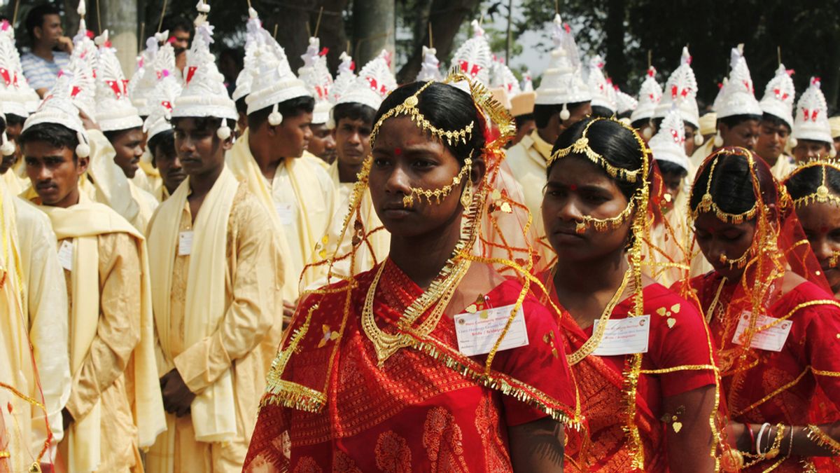 Una iniciativa india obliga al novio a tener inodoro si quiere casarse