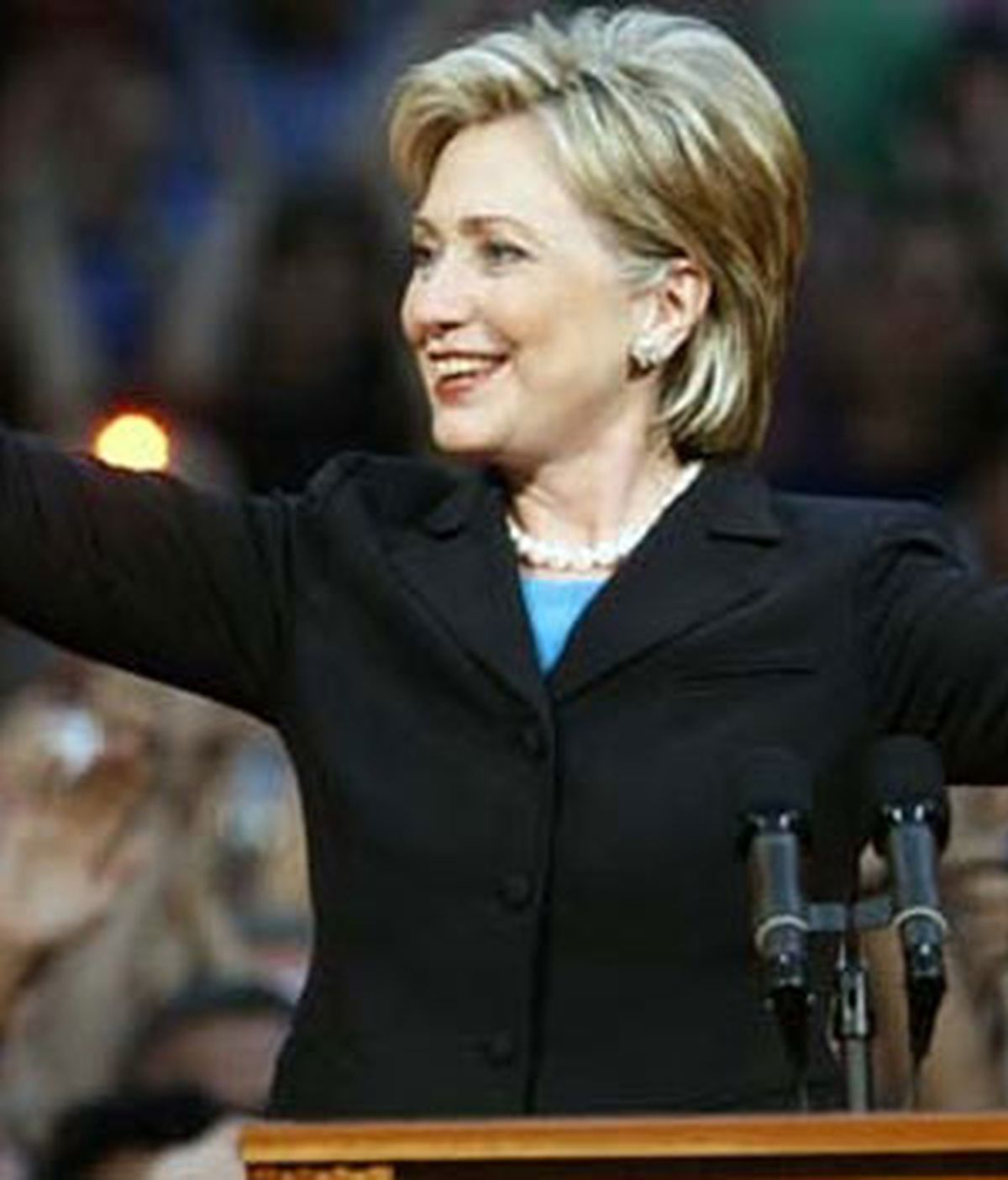 Clinton, en su despedida. Video: ATLAS