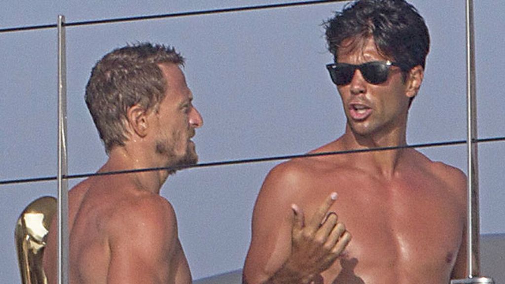 Fernando Verdasco y Sete Gibernau se divierten en alta mar